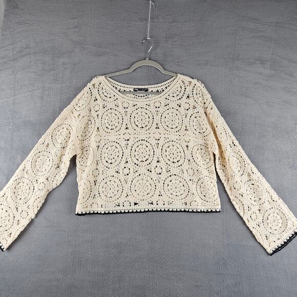 Zara Sweaters - Zara Cream Crochet Boho Crop Top Size Small Long Sleeve Lace Knit Festival Top